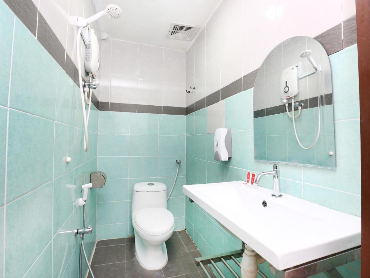 Oyo 89452 Best Eastern Hotel Kota Bharu Zewnętrze zdjęcie